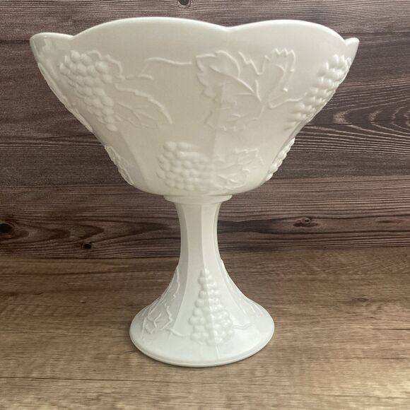 Vintage Grape Milk Glass Large Tall Compote Bowl 8" Imperial Glass Scallop - Picture 1 of 12